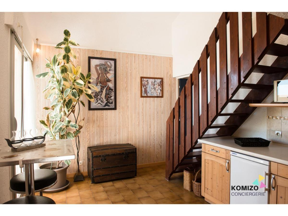 Charmant Duplex Face A La Mer Leucate Exterior photo